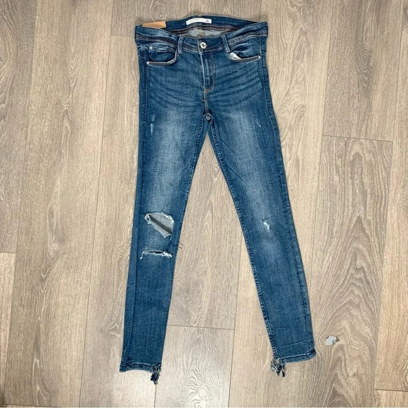 Zara Skinny Jeans Distressed Ripped Knees Dark Wash Denim high rise waist 26 - Picture 5 of 13